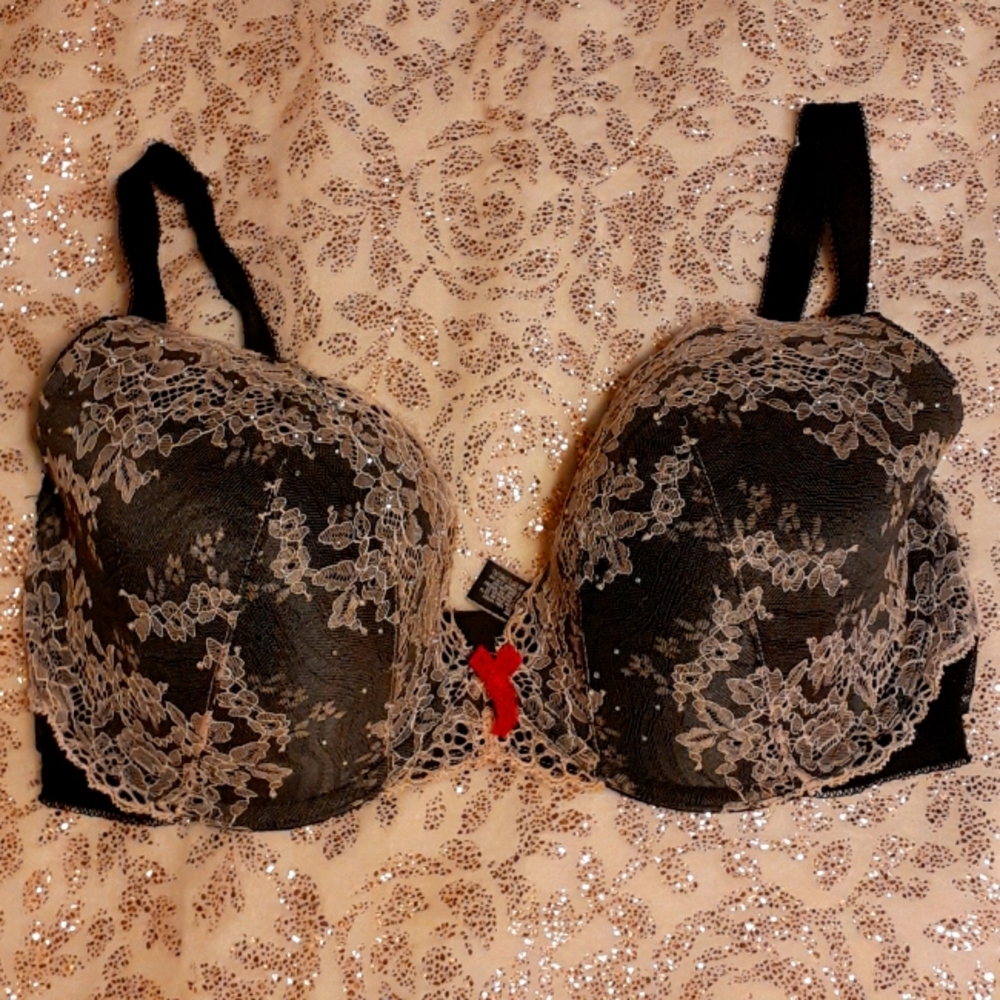 34 DDD Victoria's Secret Bra